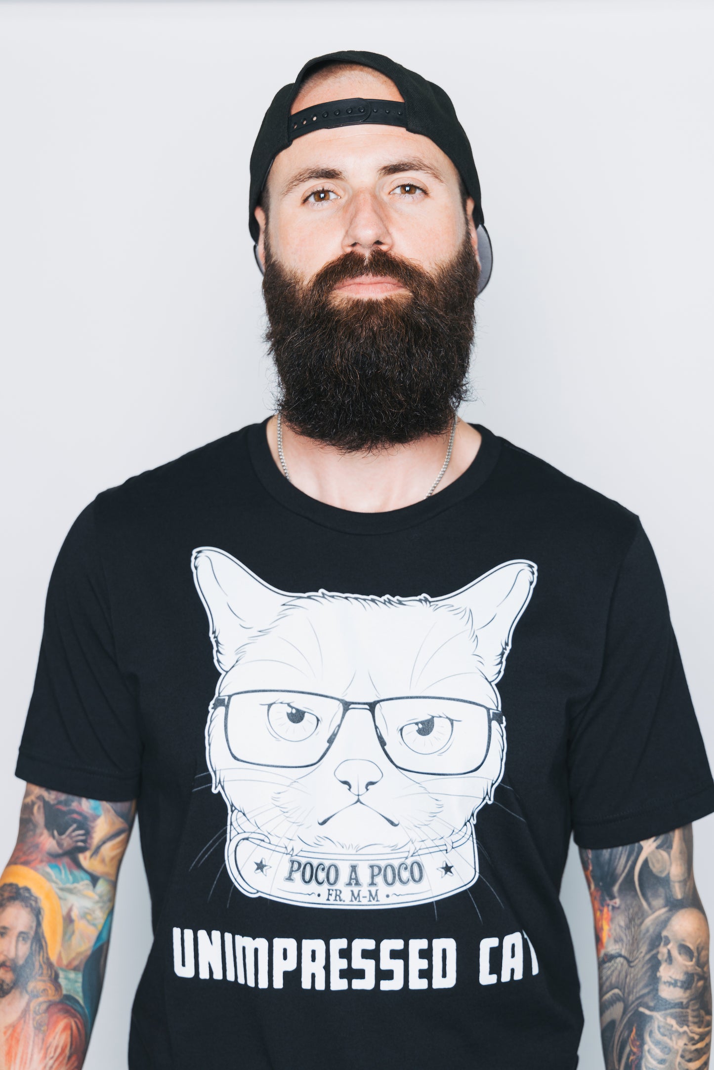 
                  
                    T-Shirt | Unimpressed Cat
                  
                